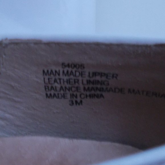 Chasing Fireflies Girls Dress Shoes White Size 3M - Picture 9 of 9